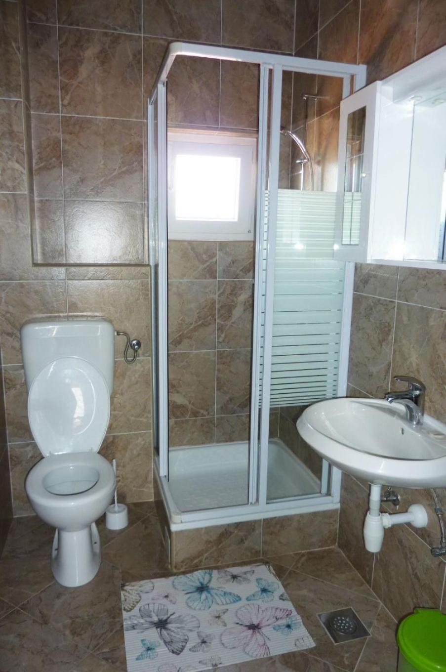 Apartments Bozica Вир Екстер'єр фото