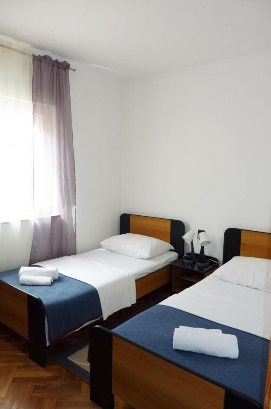 Apartments Bozica Вир Екстер'єр фото