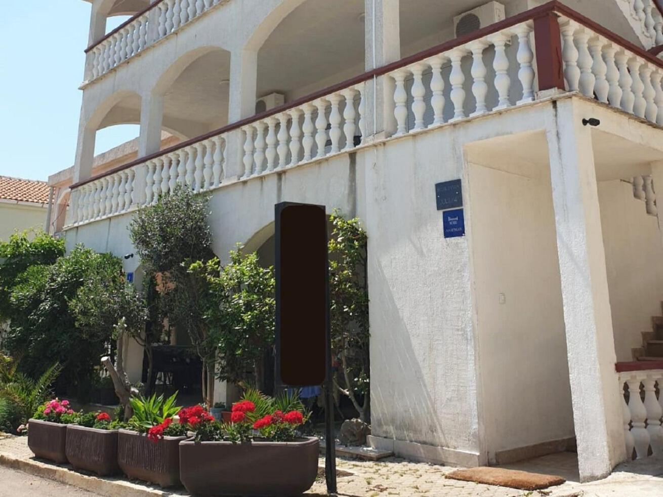 Apartments Bozica Вир Екстер'єр фото